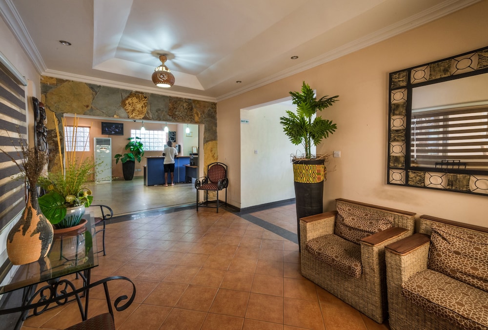 Midindi Hotel 42/61