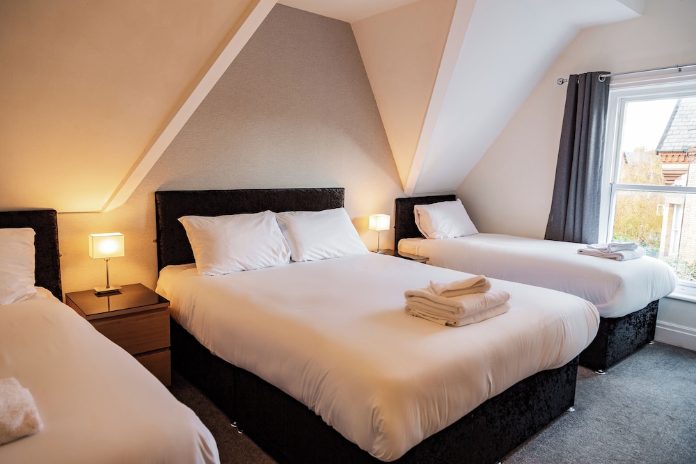 STANDARD, QUADRUPLE, MULTIPLE BEDS