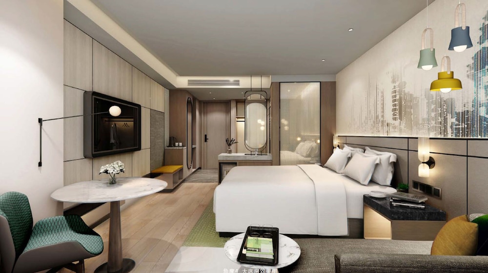 Holiday Inn Shanghai Nanjing Road 44/75