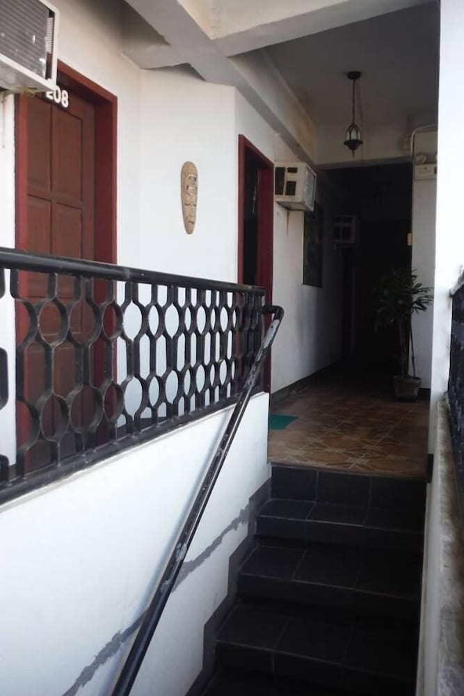 Antonios Pension House 11/50