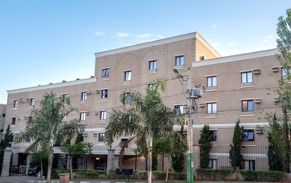 Class Hotel 2/69