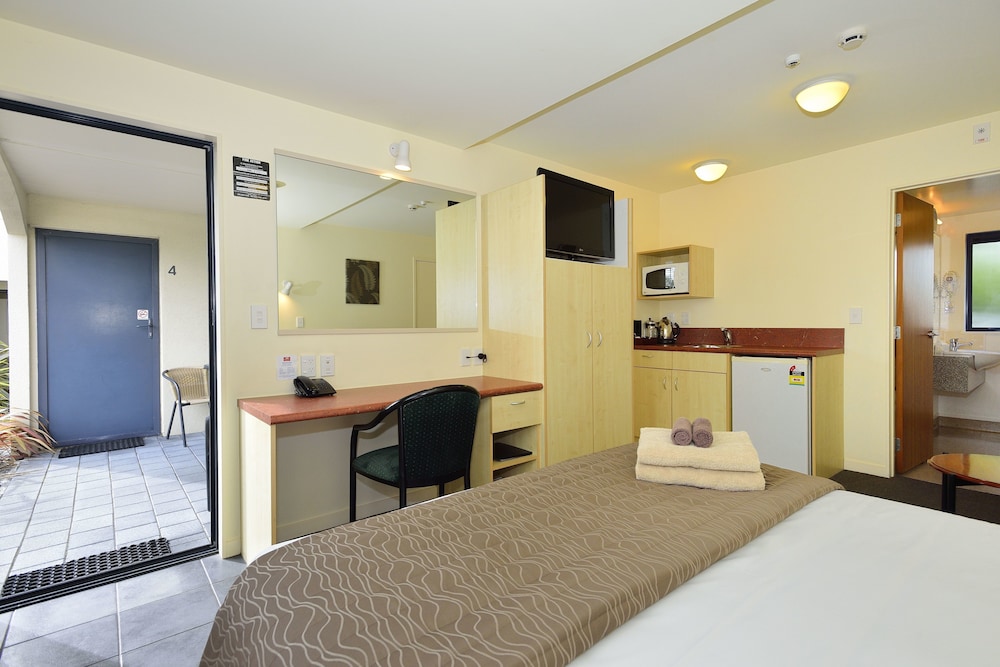 Bella Vista Gisborne 22/35