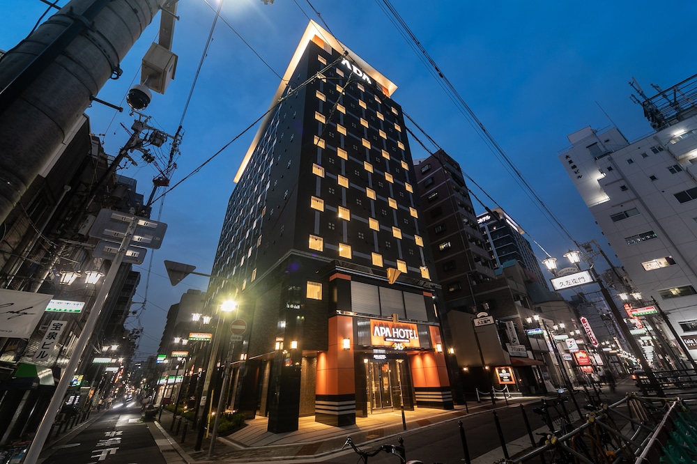 アパホテルなんば心斎橋西 写真1
