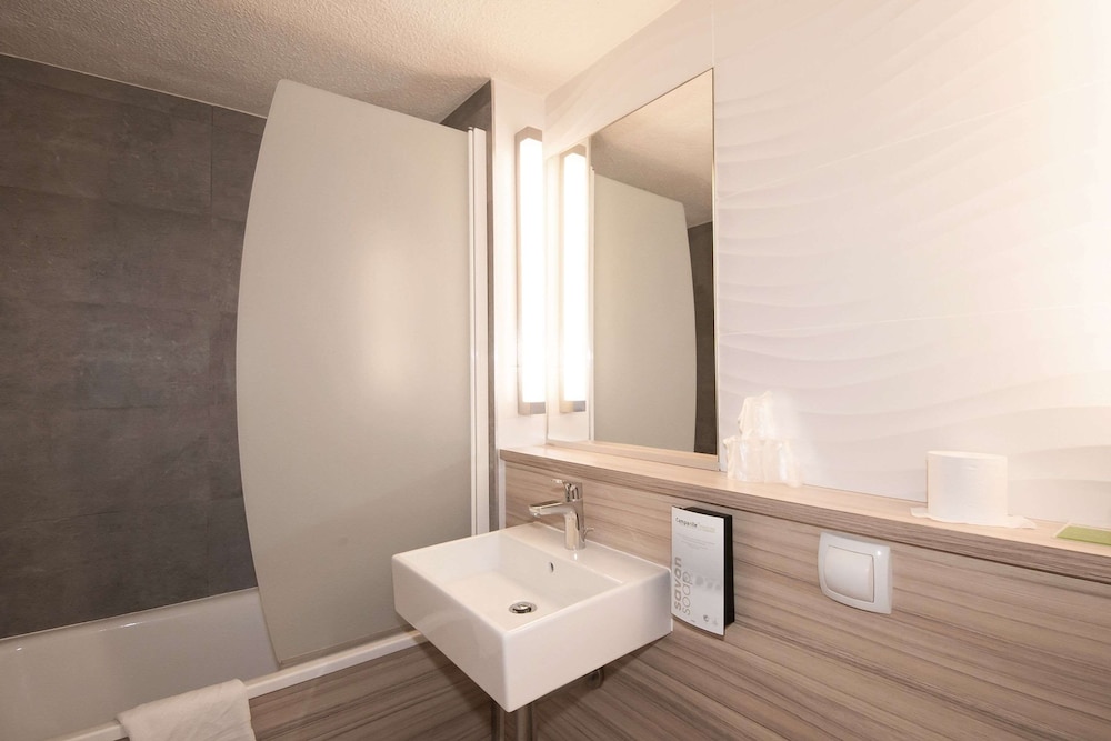 Hotel Campanile Reims Sud Bezannes 43/43