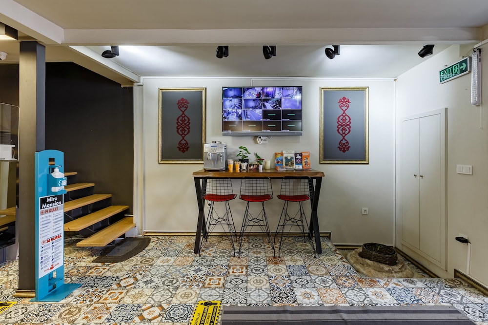 Miro Mansion 38/51