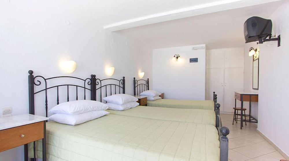 Anixi Hotel 12/64