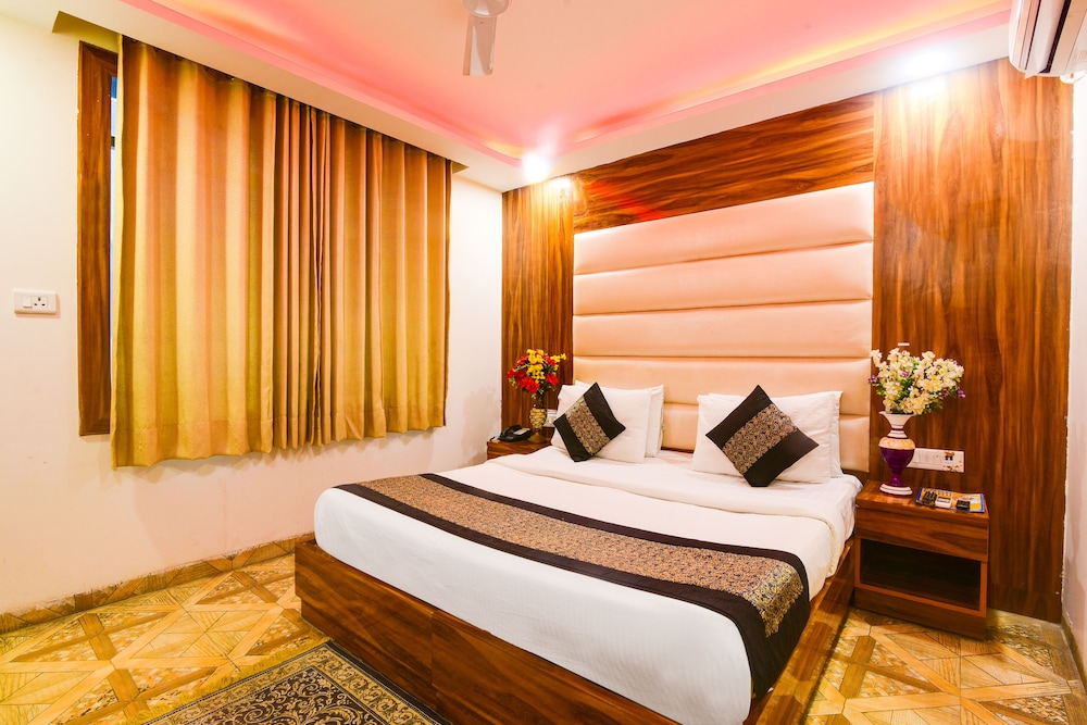 Olivia Hotels 26/61