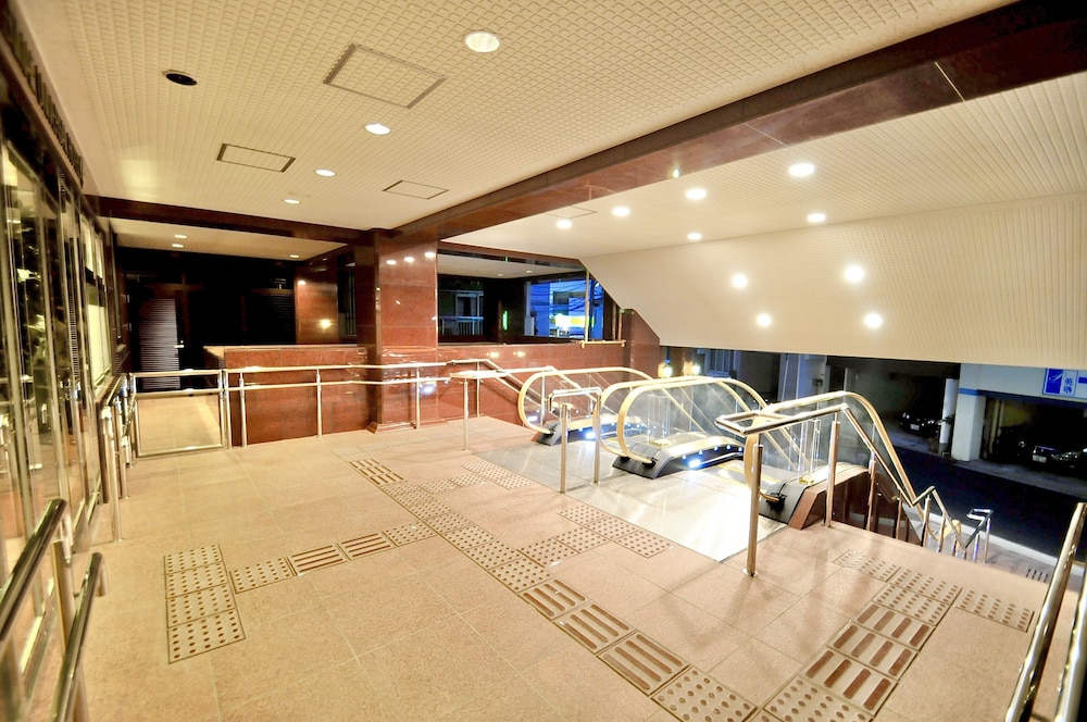 Hiroshimaekimae Universal Hotel Shikansenguchimigi 30/30