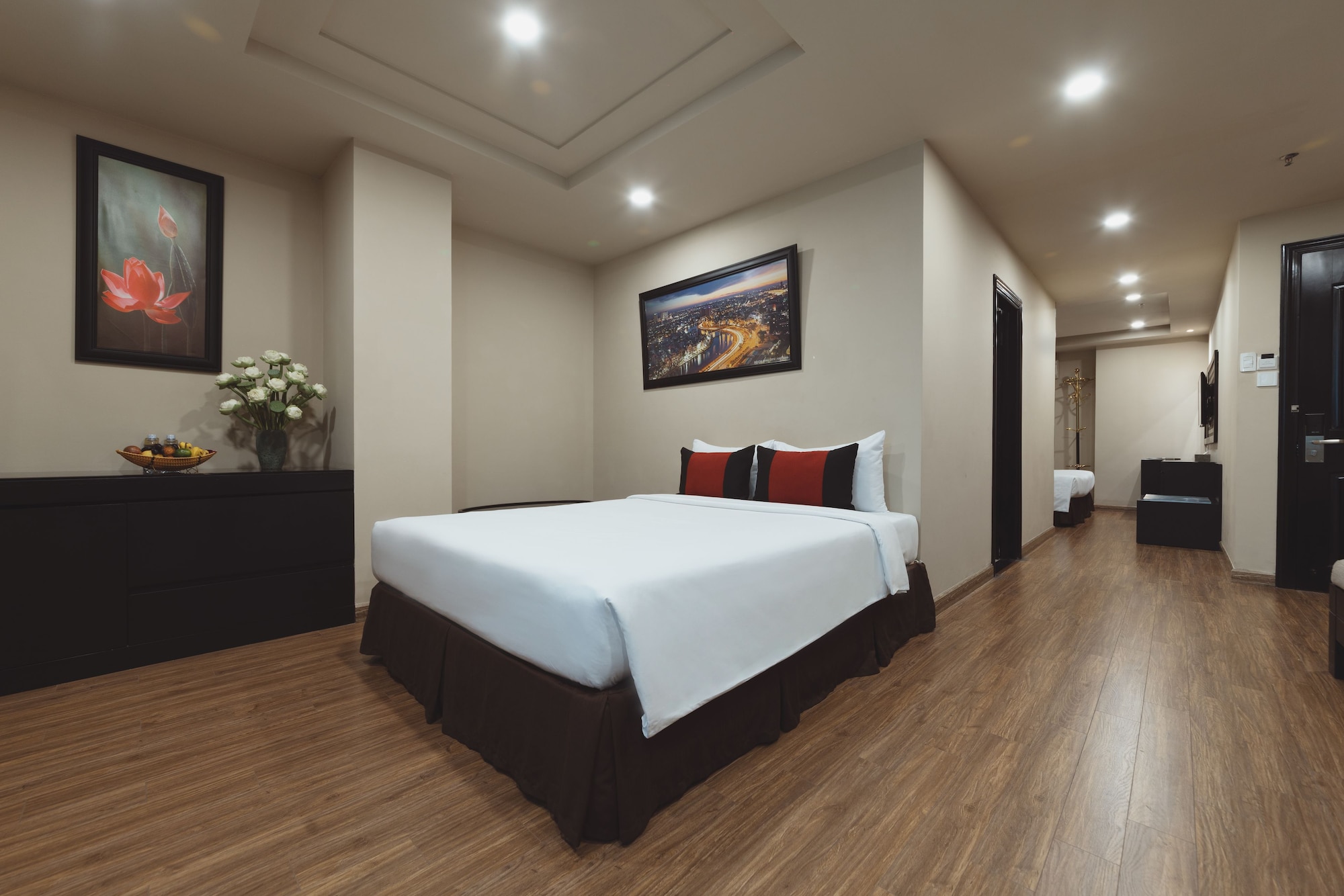Family Suite, City View