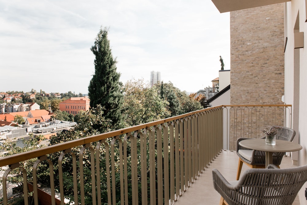 Boutique Hotel HOH 44/50
