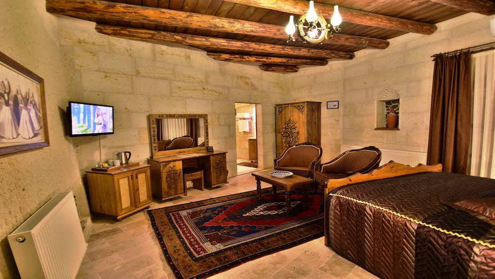Harman Cave Hotel 49/78
