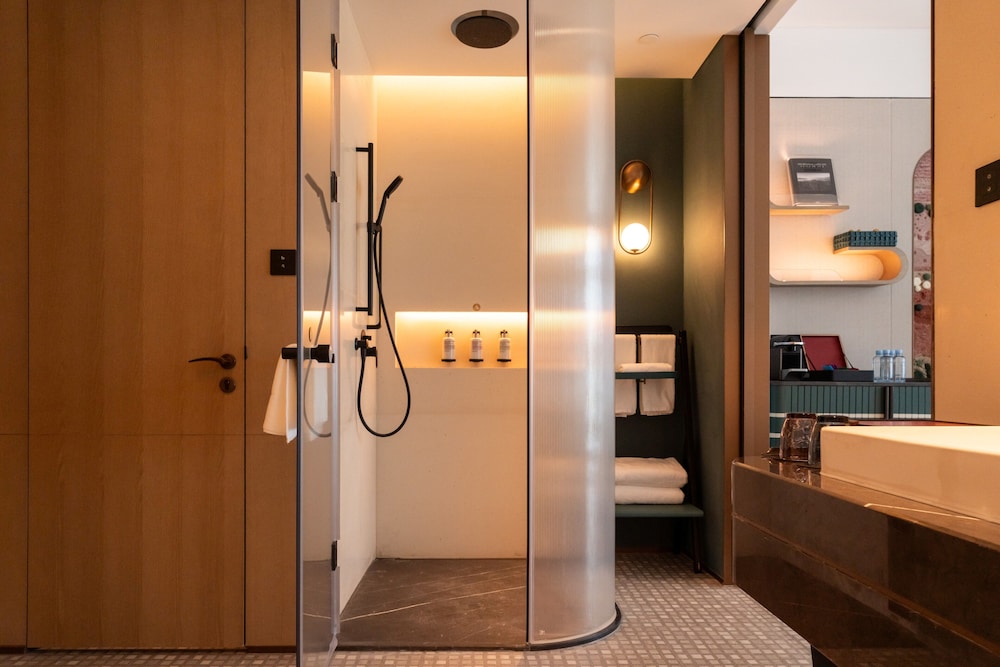 Fashion Town Hotel Shenzhen MGallery Collection 55/56