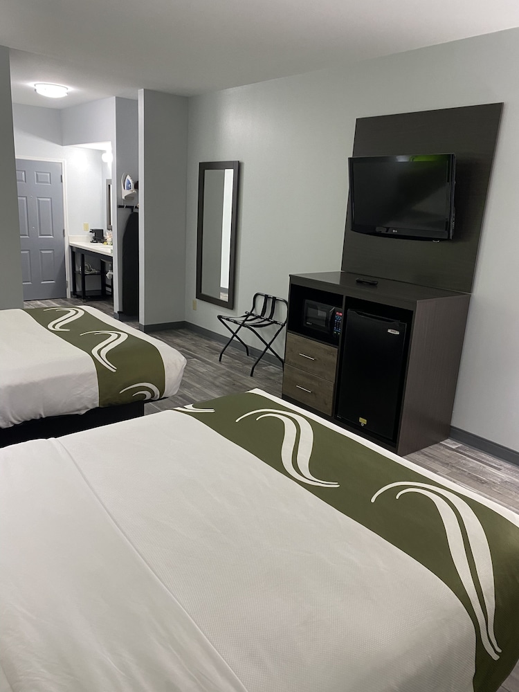 Quality Inn Greeneville - Tusculum 19/40