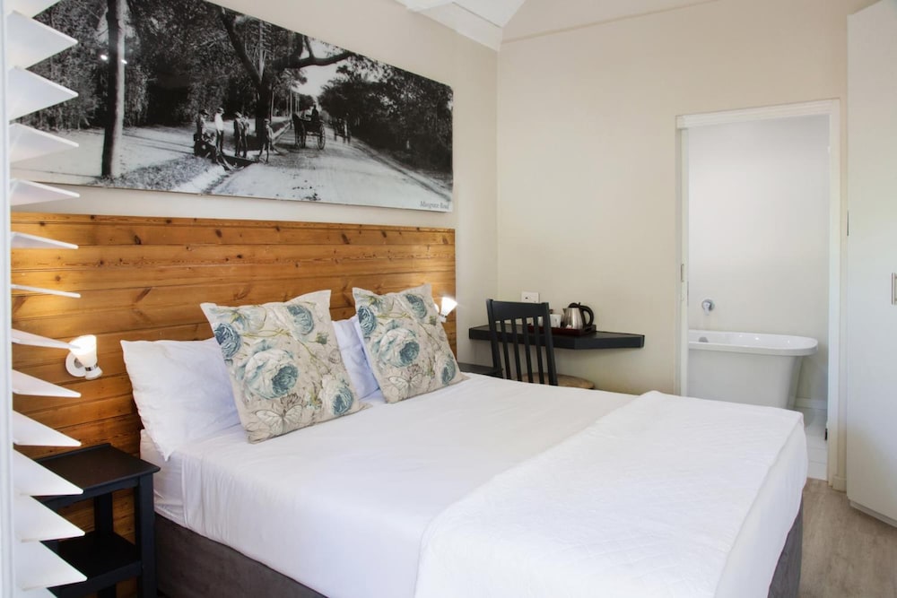 Madeline Grove Bed and Breakfast 16/48