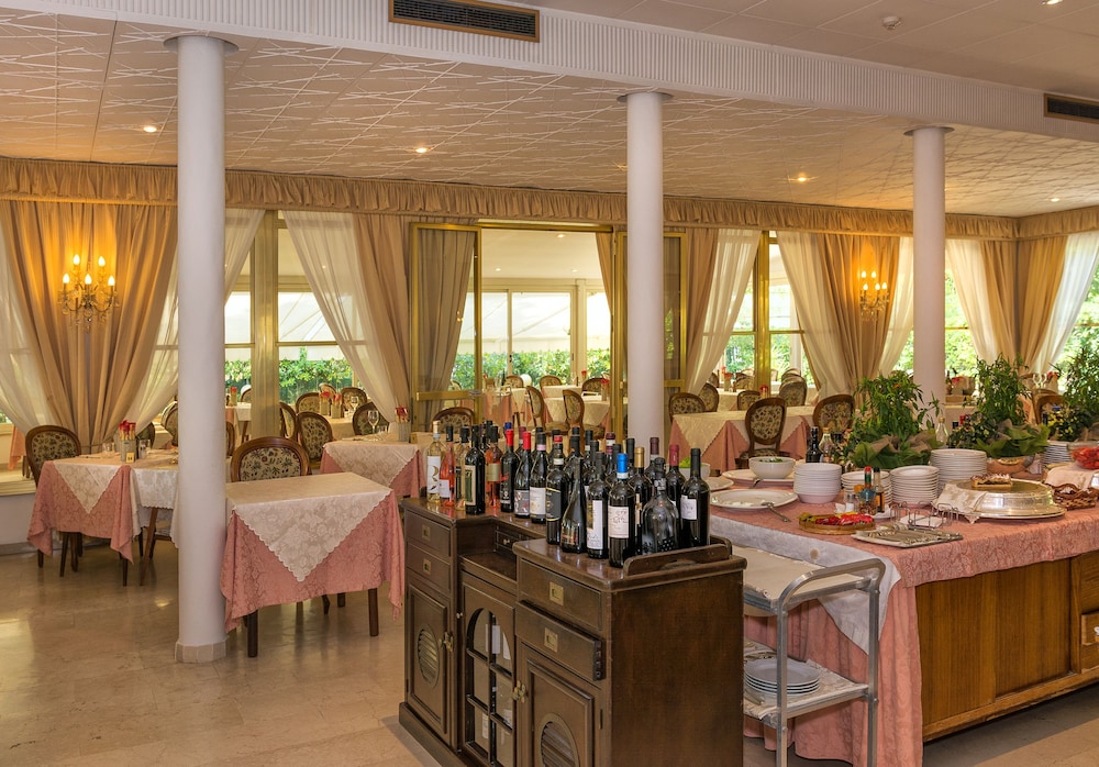 Hotel Verdemare 26/52