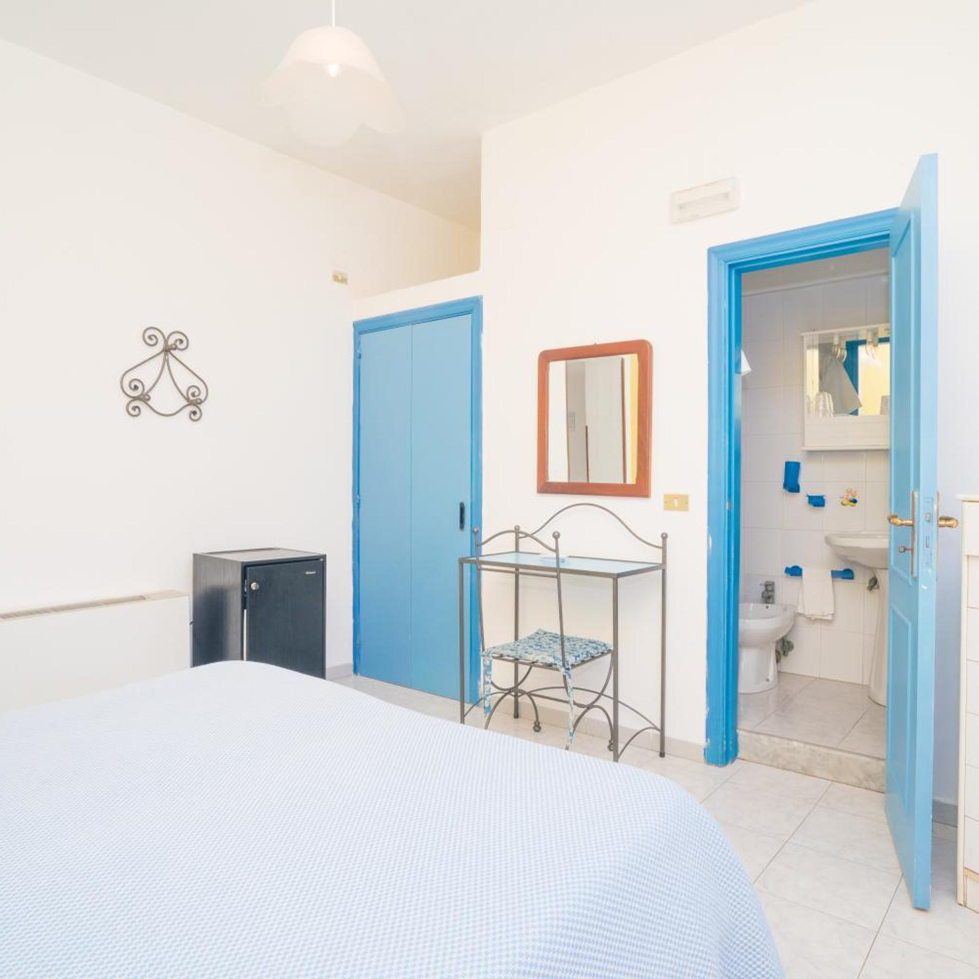 Room, Double Bed, Garden View, HOTEL CELESTE 3/4