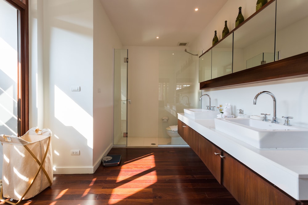 Amatapura Beach Villa 12 21/57