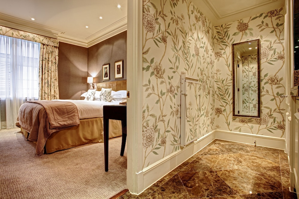 Chester Grosvenor And Spa 31/50