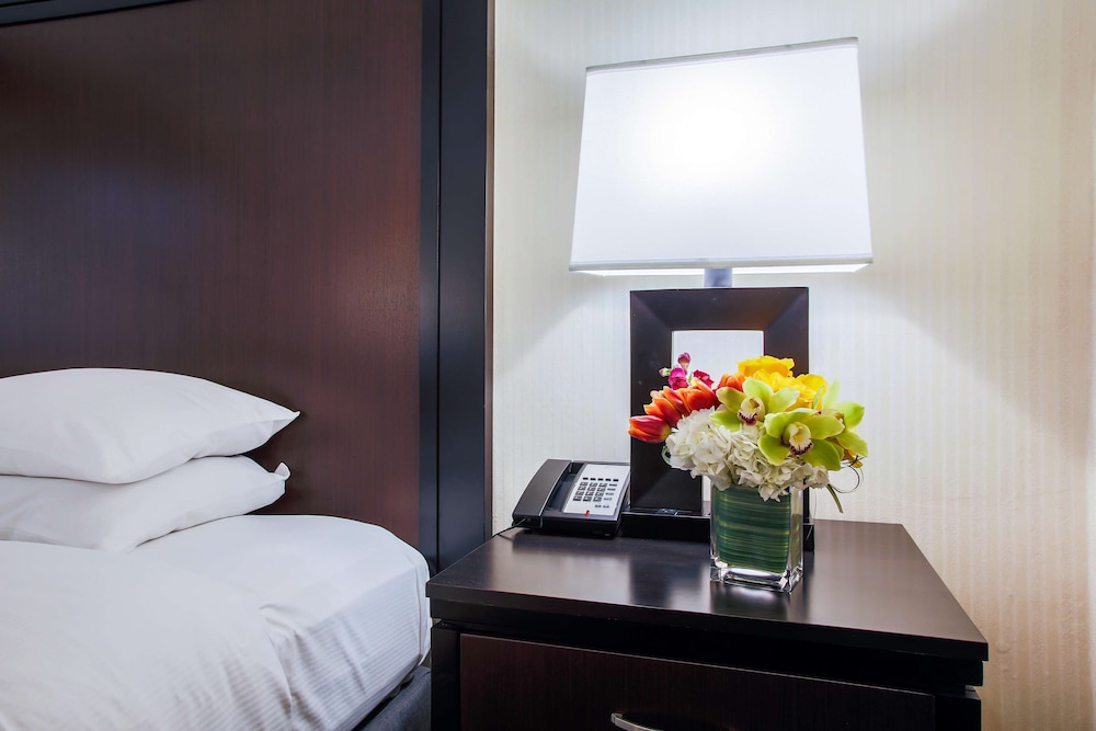 Doubletree By Hilton Chicago Alsip 16/78