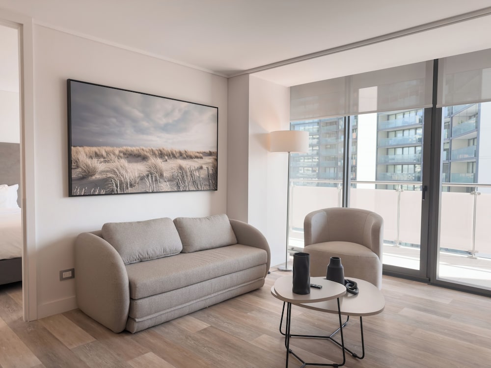 APART HOTEL SPOT SUITES 32/50