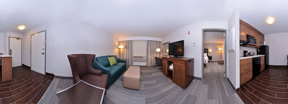 Hampton Inn & Suites By Hilton Calgary- University Northwest 39/61