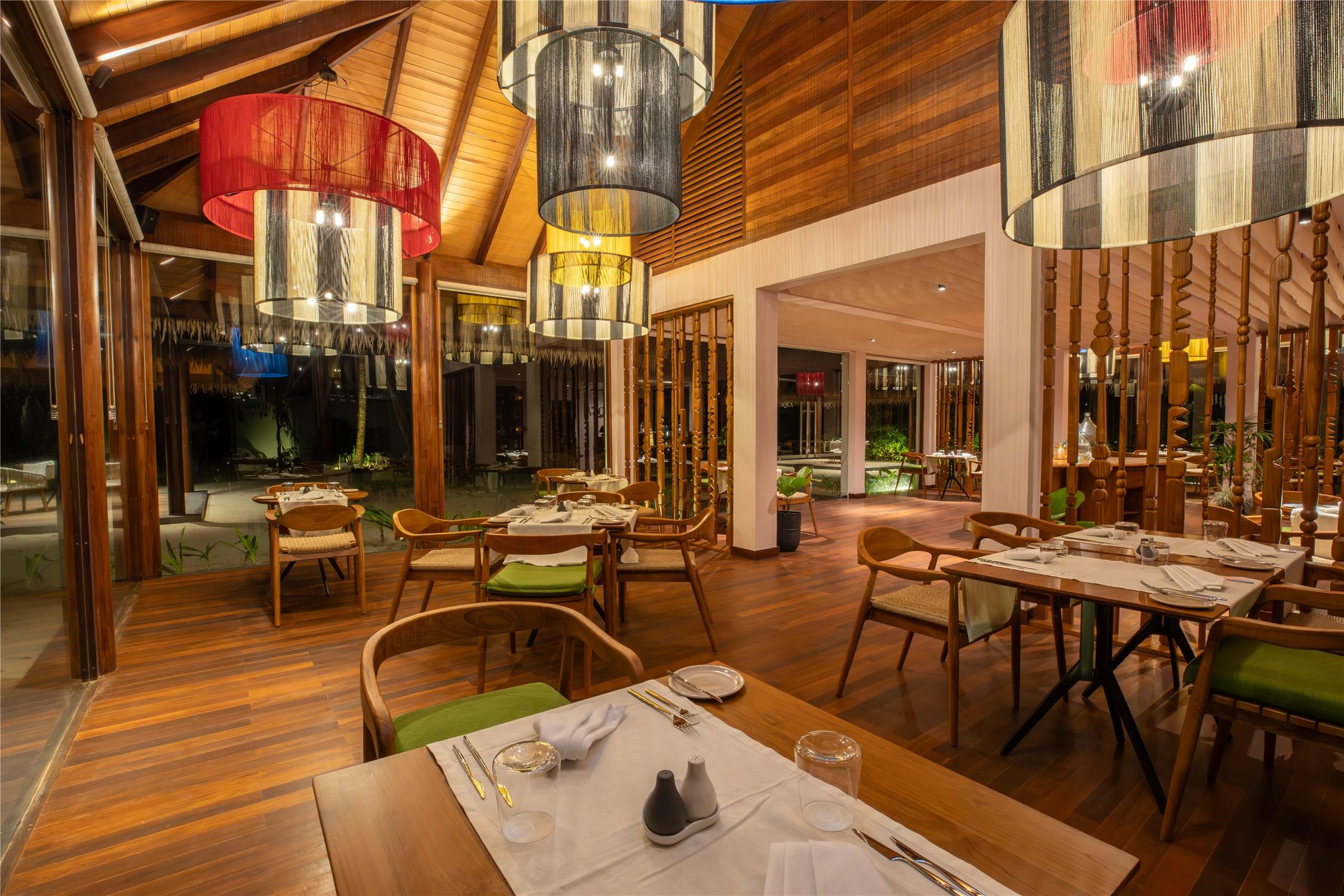 Melia Whale Lagoon Maldives 37/66