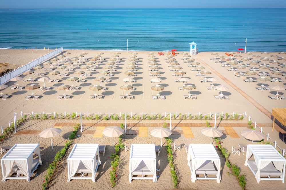 OLEANDRI RESORT 78/81