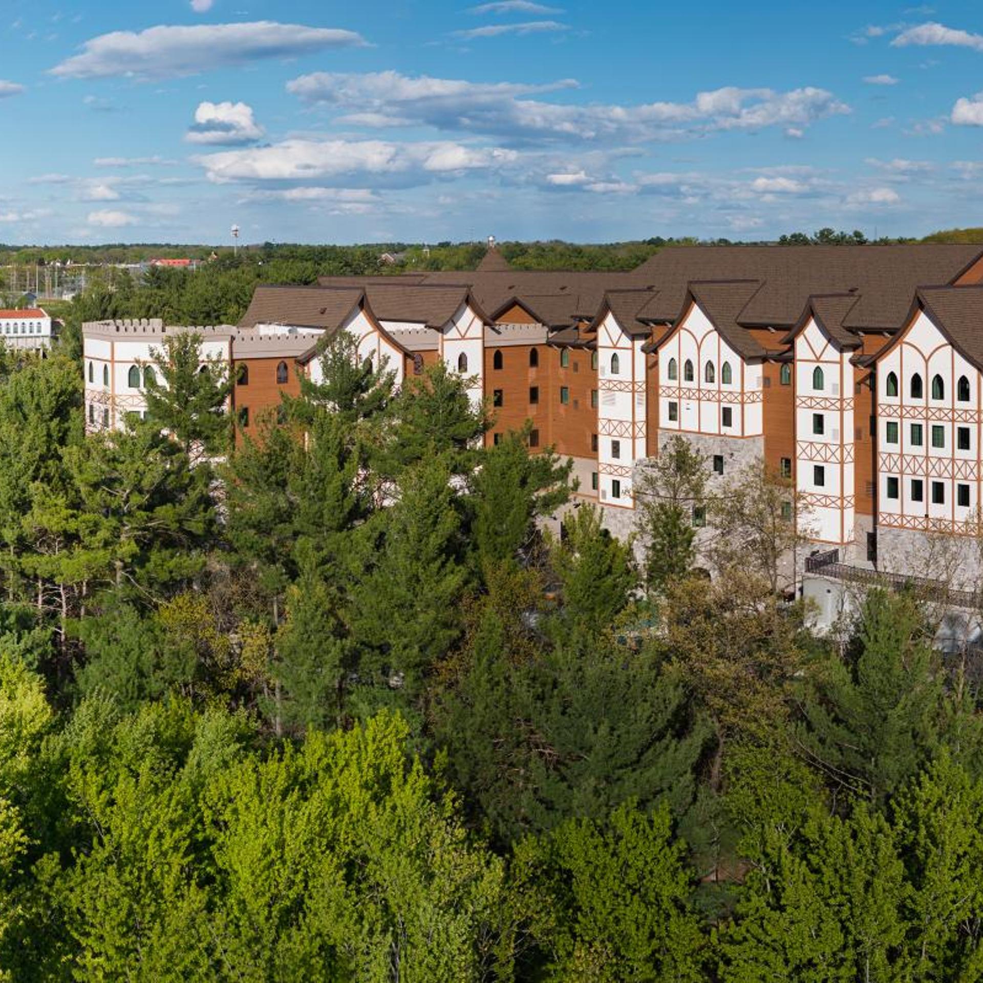 Dellshire Resort 45/50