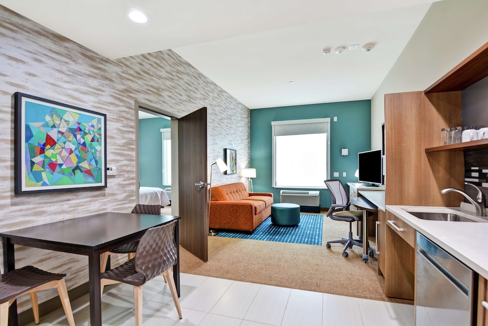 Home2 Suites by Hilton Bedford DFW West 24/48