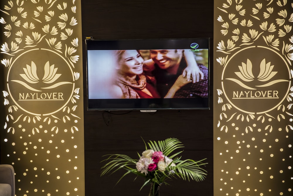 Naylover Hotel Suites 7/50
