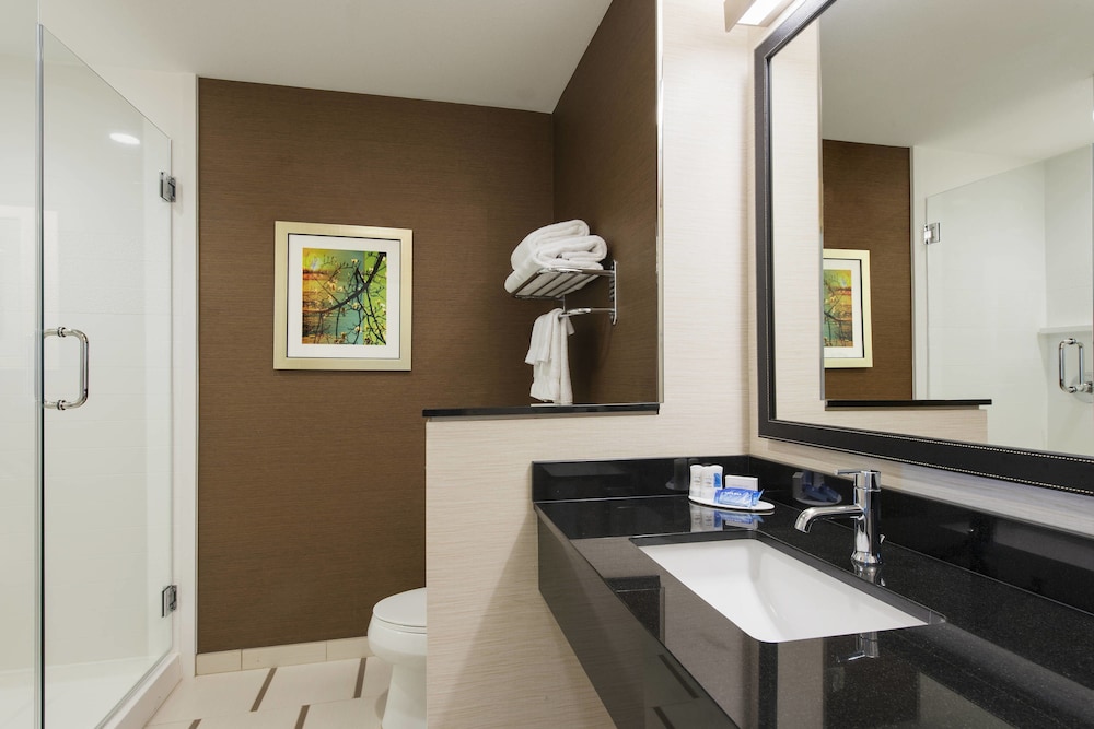 Fairfield Inn Suites By Marriott Jackson Clinton 14/36