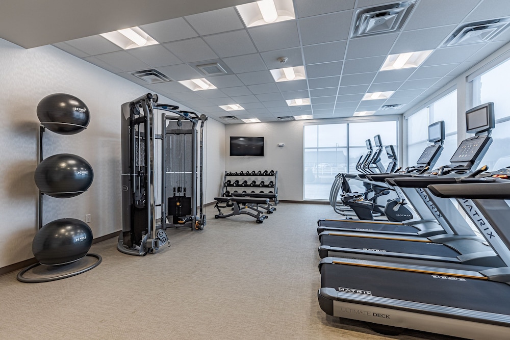 SpringHill Suites Detroit Sterling Heights 17/35