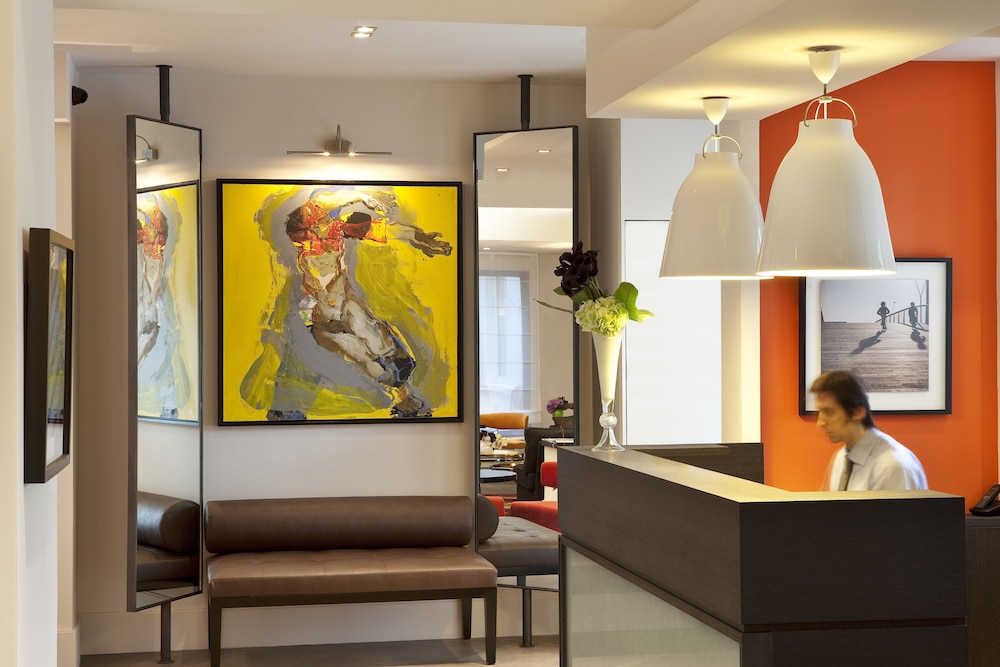 Hotel Marais Bastille 39/49