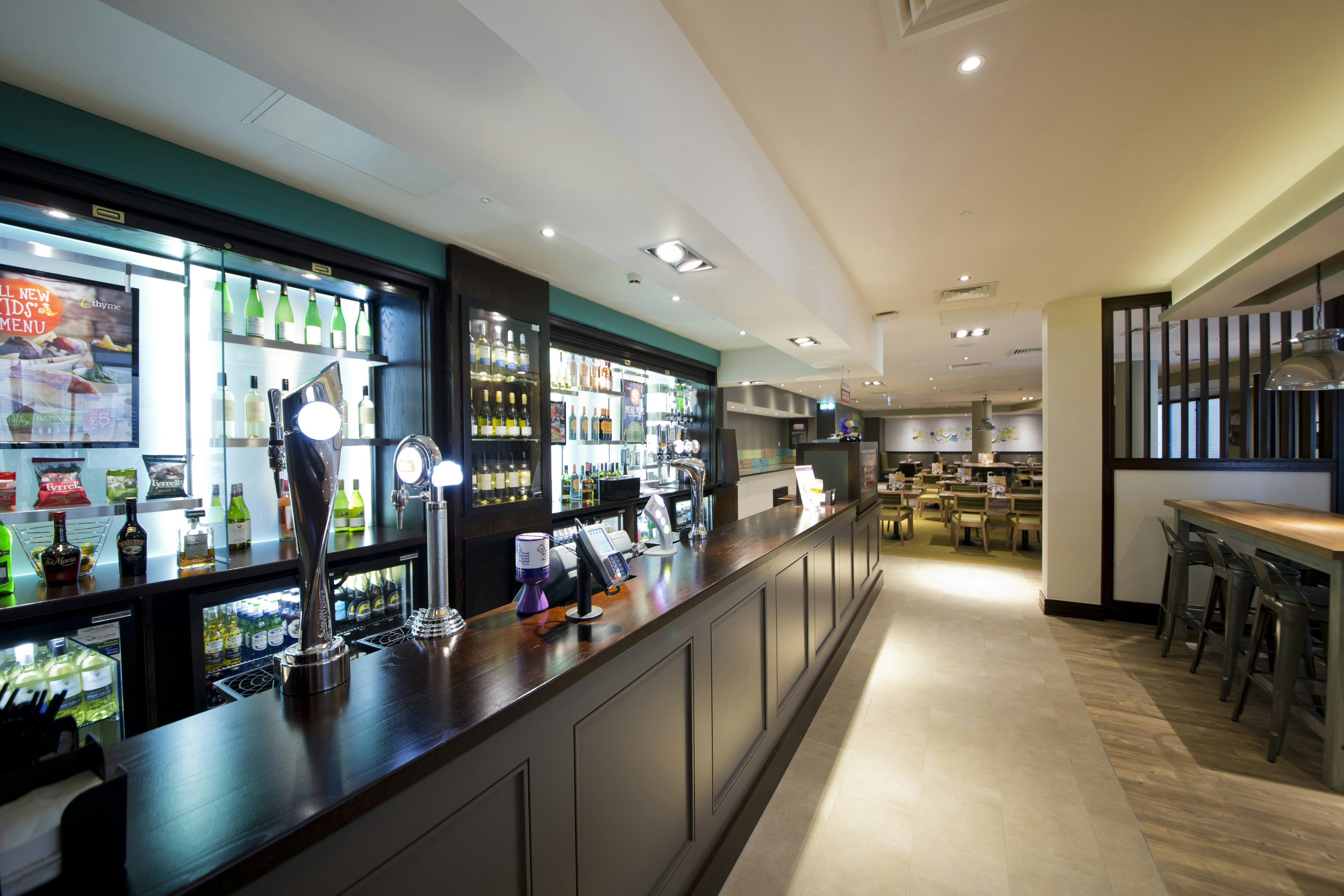 Premier Inn Edinburgh City Centre Royal Mile 20/37