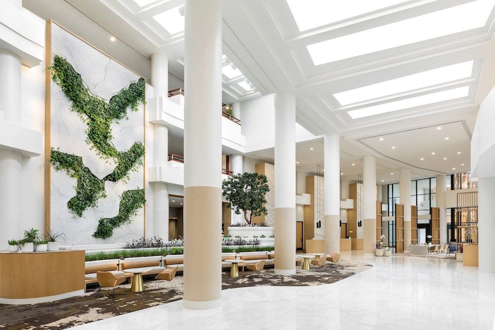 Westin Long Beach 43/52