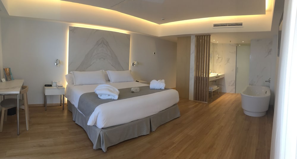 Talayot Hotel by Senator 23/52