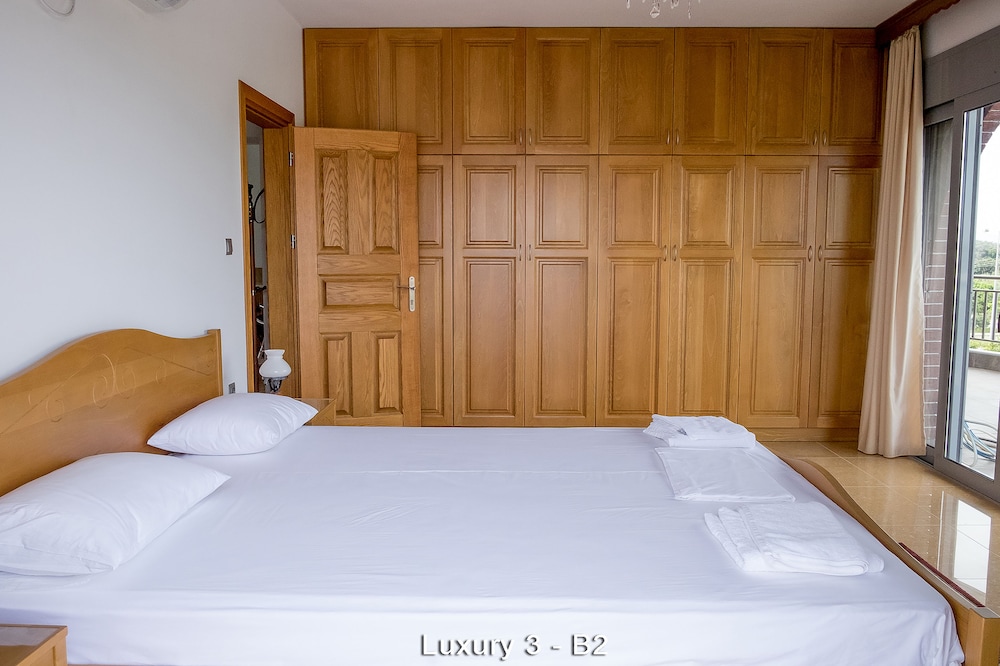 Ionionstar Hotel 18/48