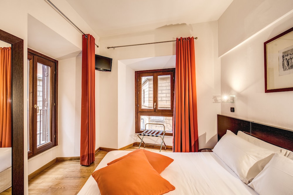 Albergo Abruzzi 20/58