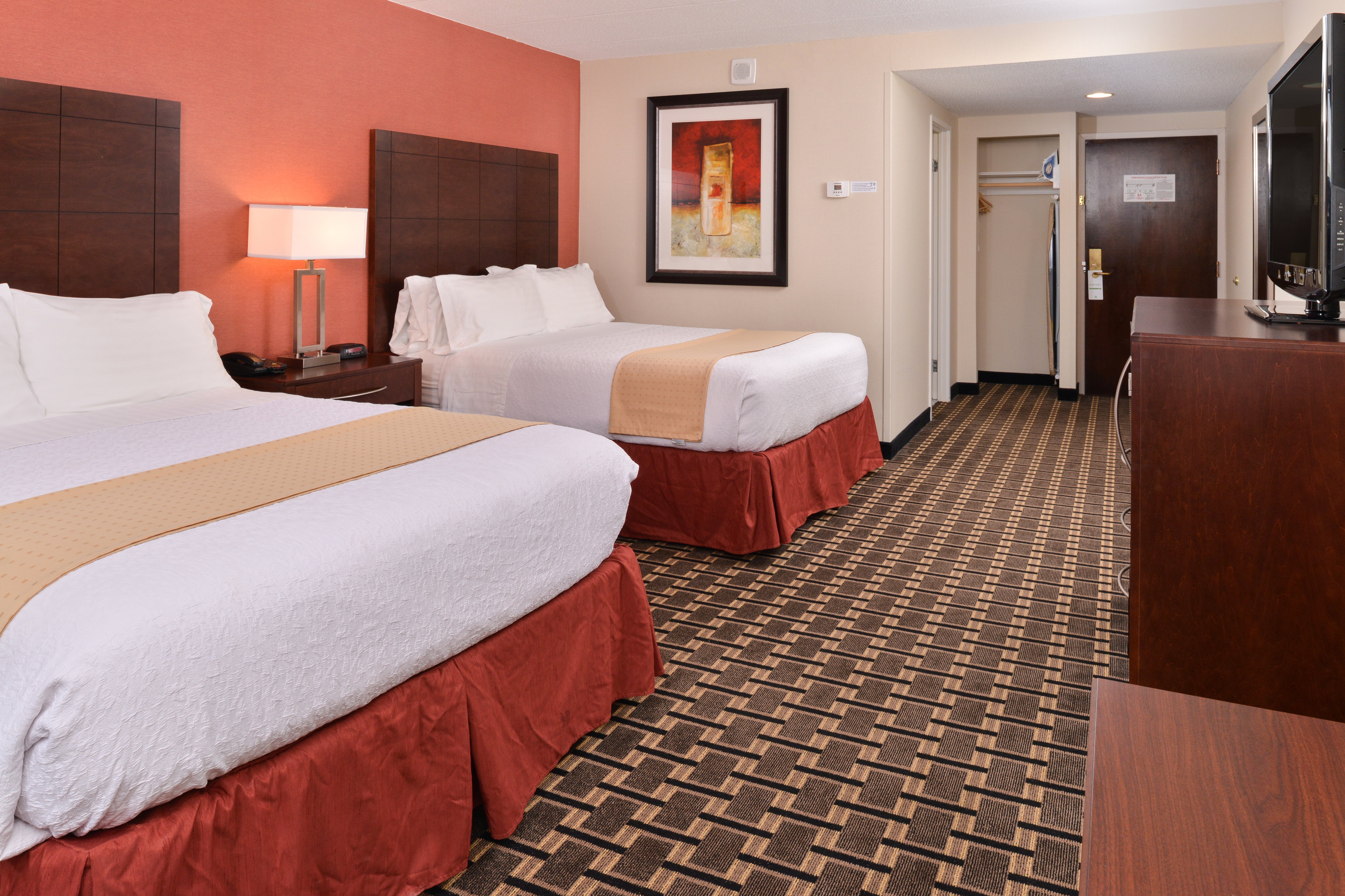 HOLIDAY INN NEW LONDON - MYSTIC AREA 10/59