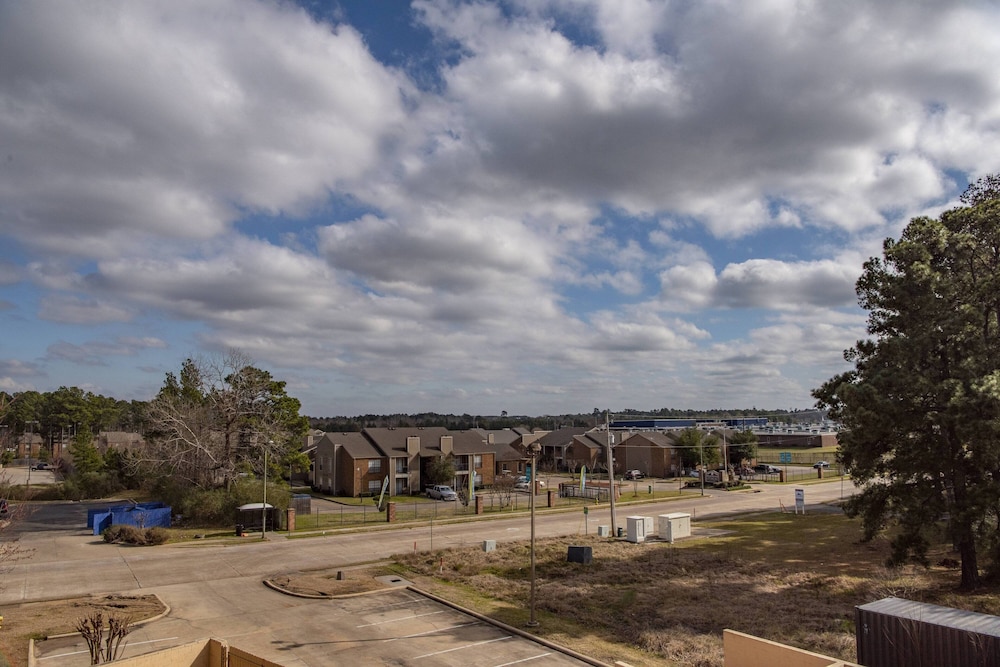 Courtyard Shreveport Airport 1/54