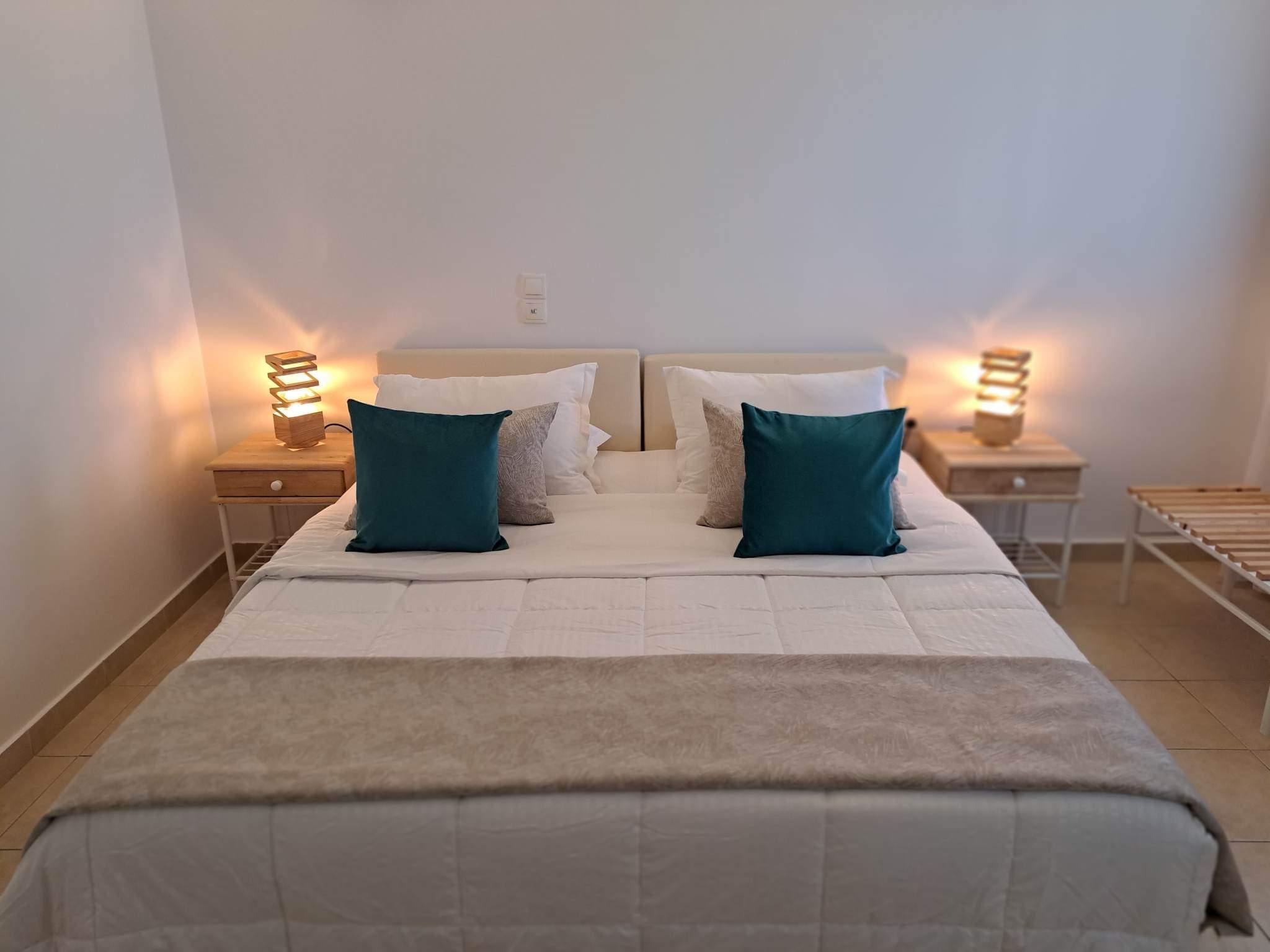 SIGNATURE, SUITE, SEA VIEW, OUTDOOR JETTED TUB