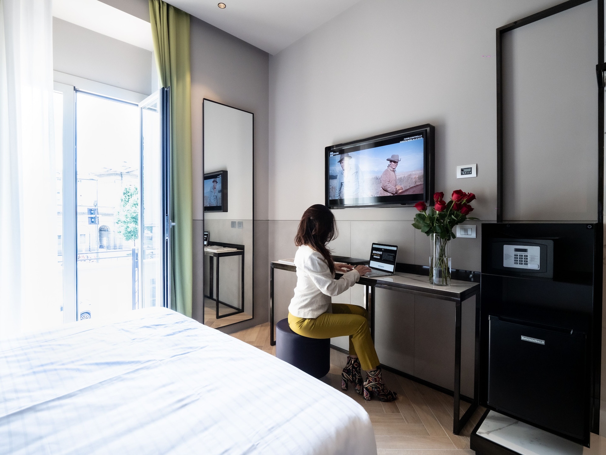 ROOM, SINGLE, DOUBLE BED, BALCONY