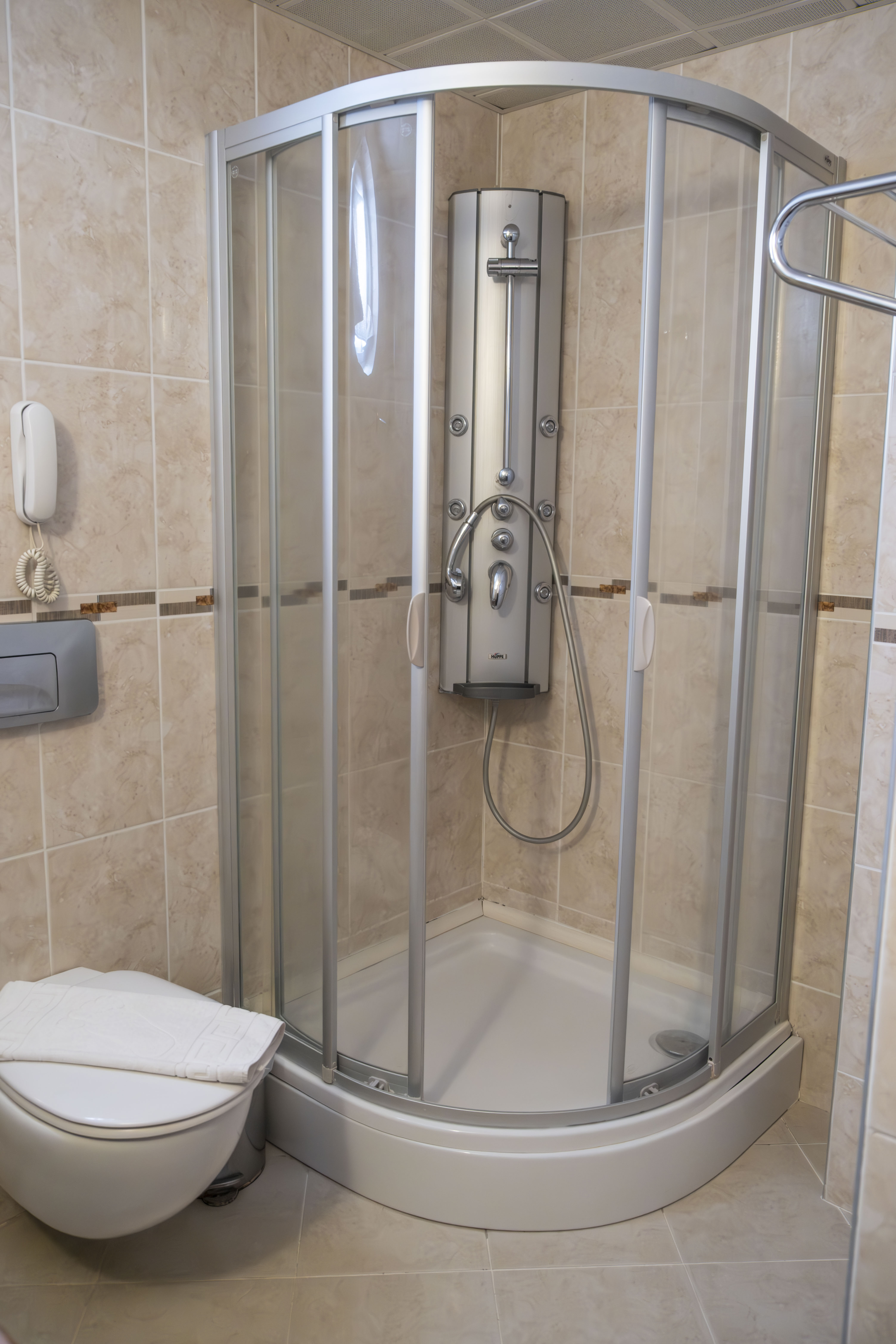 غرفة قياسية مفردة بسرير مزدوج، Alkan Hotel 4/4