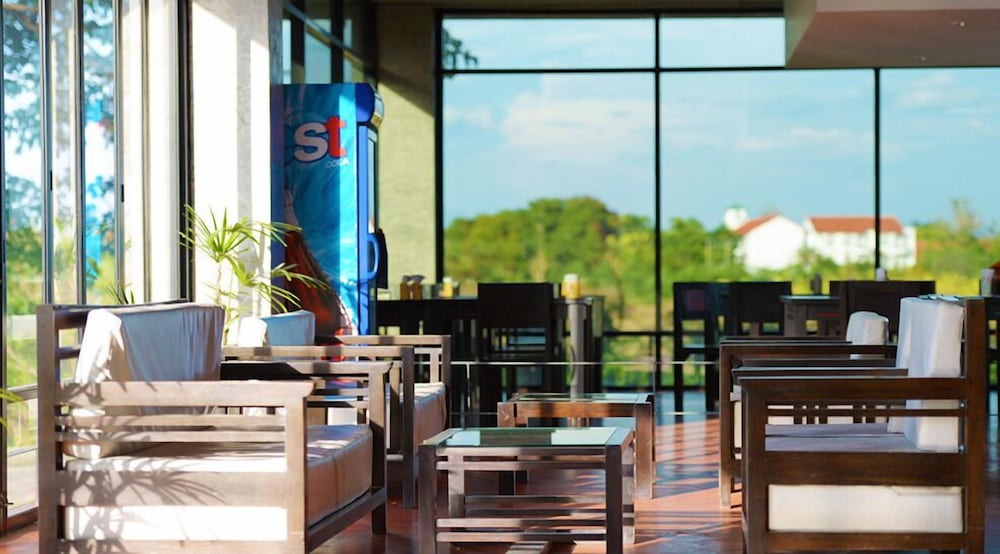 B2 Mahidol Boutique & Budget Hotel 35/42