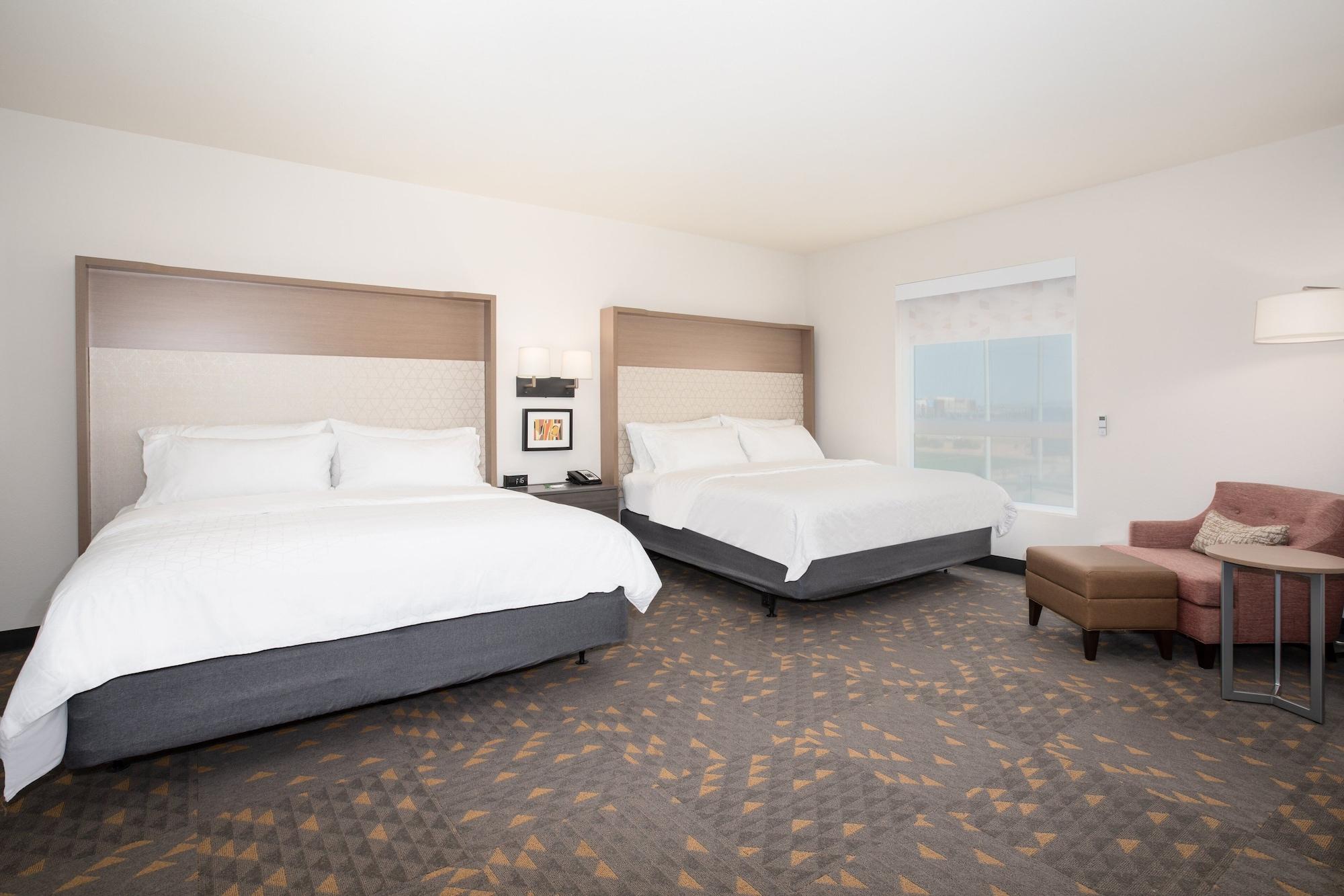 Standard, Multiple Beds