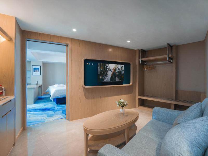 Kyriad Hotel (Shenzhen Guangming Zhenmei Subway Station Store) 19/25