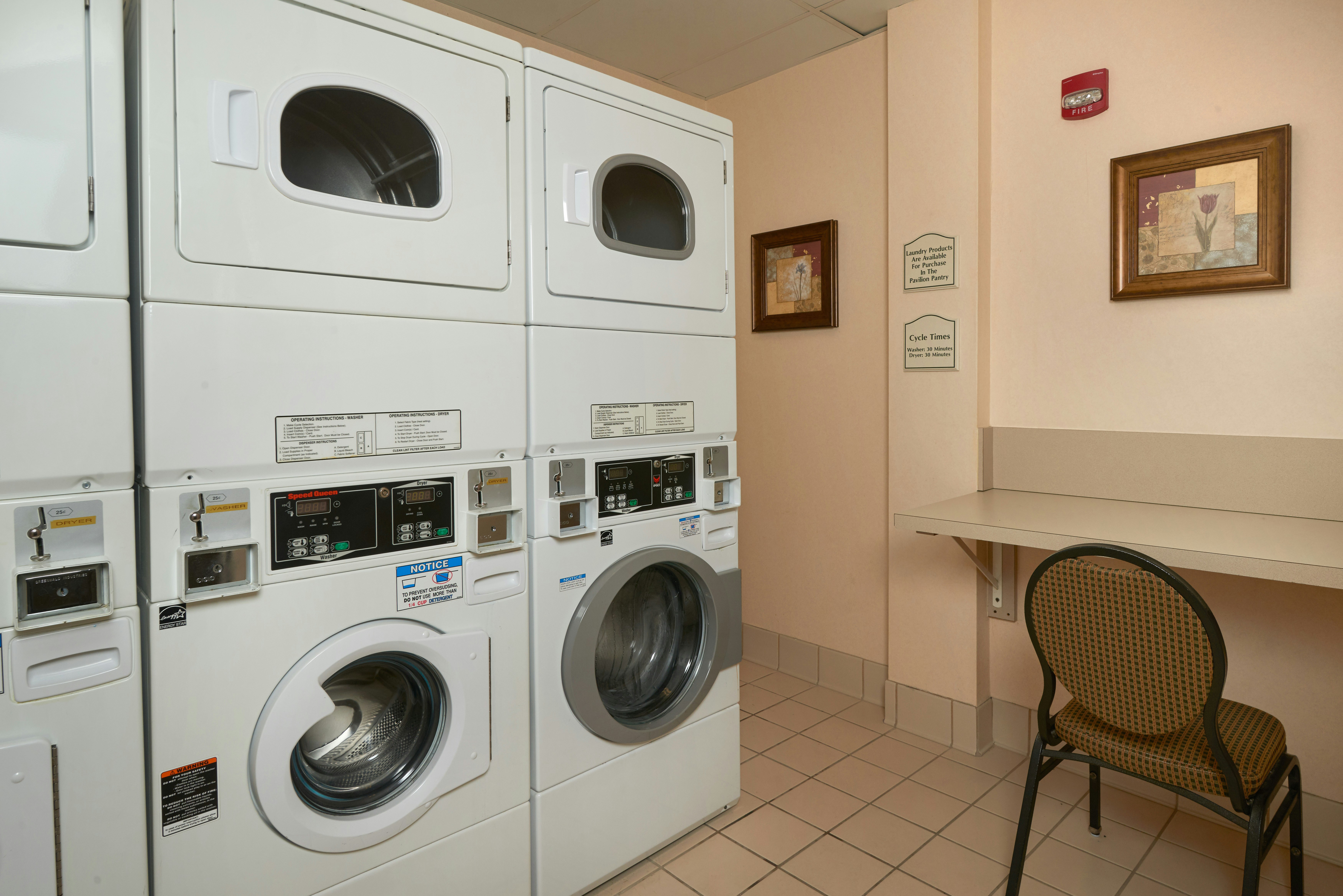 HILTON GARDEN INN NEWPORT NEWS 7/10
