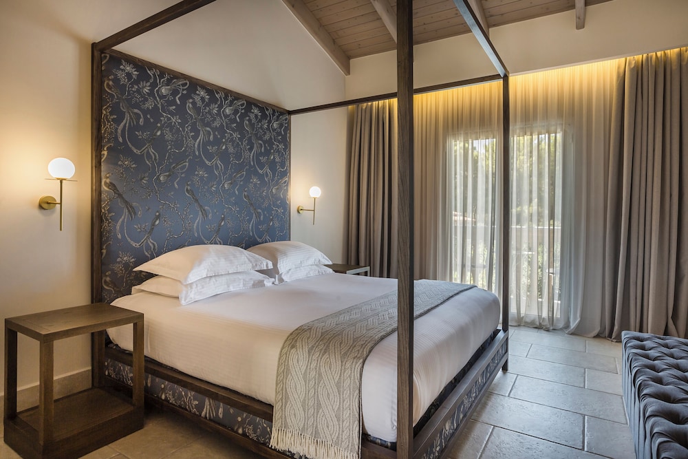 EXECUTIVE, DOUBLE BED