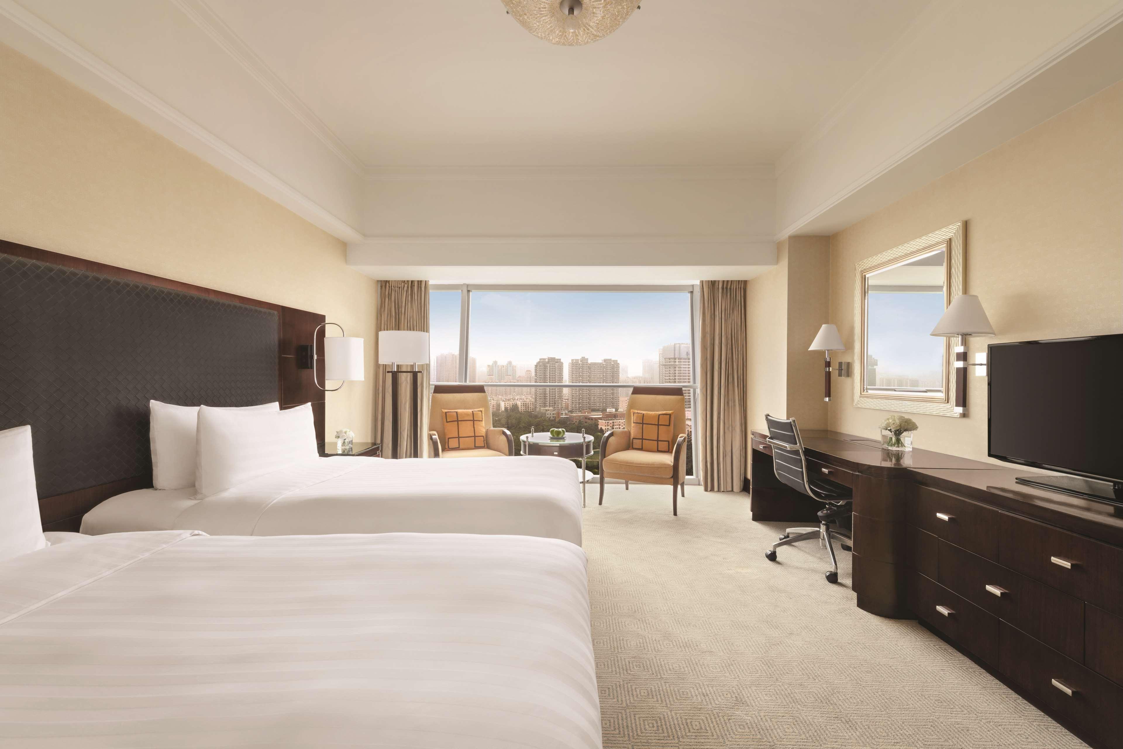 Garden, Deluxe, King Bed