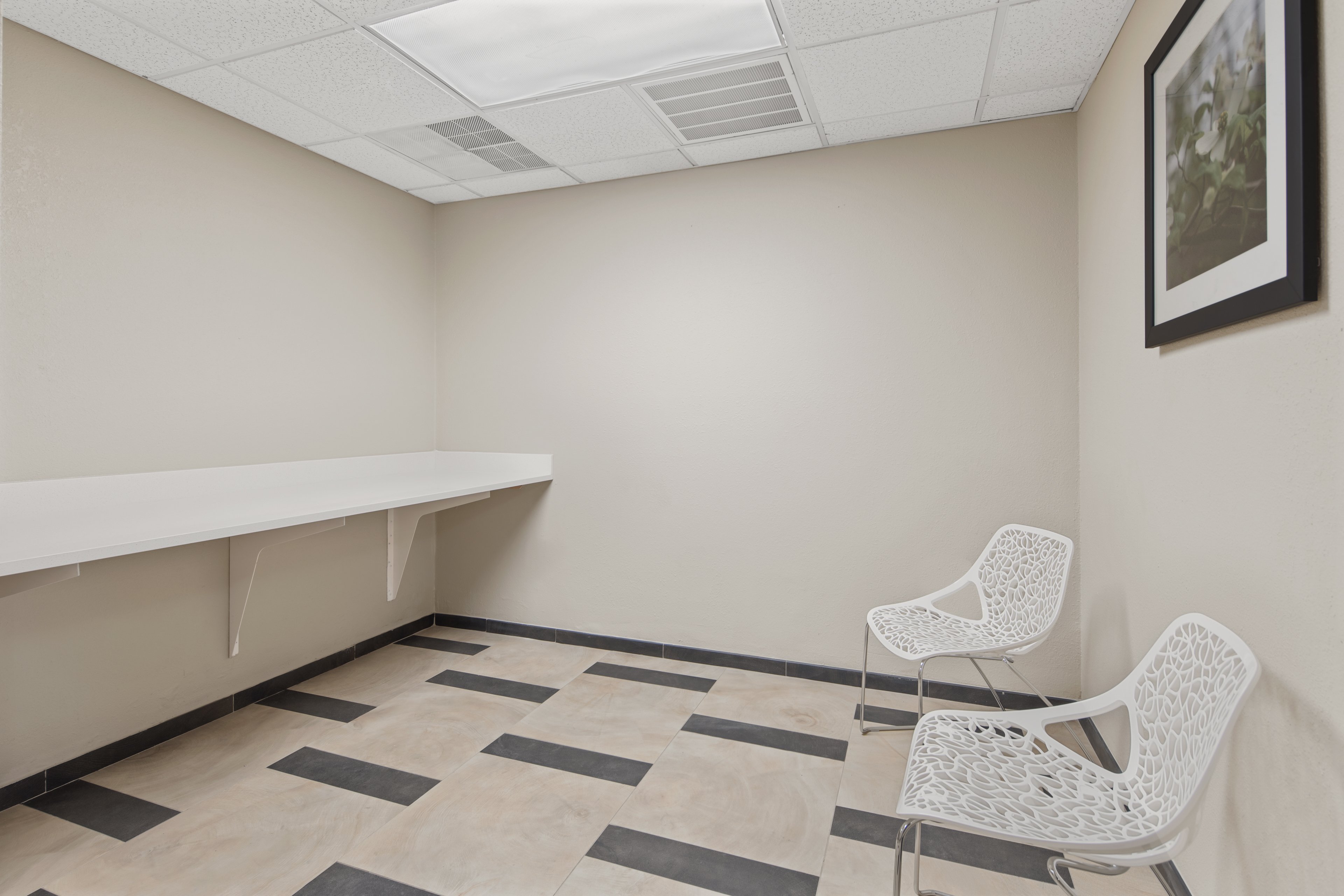 Candlewood Suites Charlotte - Arrowood 13/13